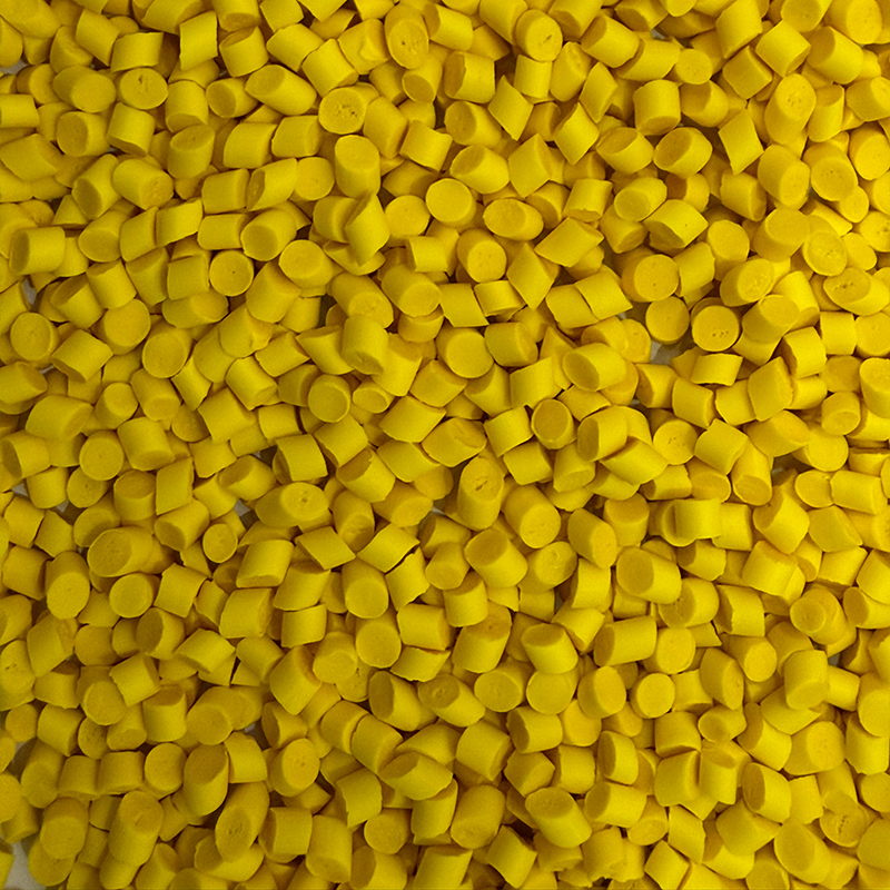 Pellets compuestos de revestimiento de TPE 70°C, compatibles con RoHS